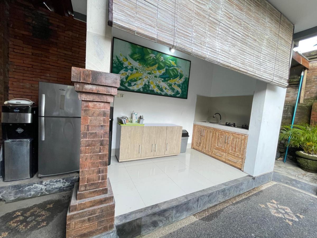 Belimbing Guest House Canggu Экстерьер фото